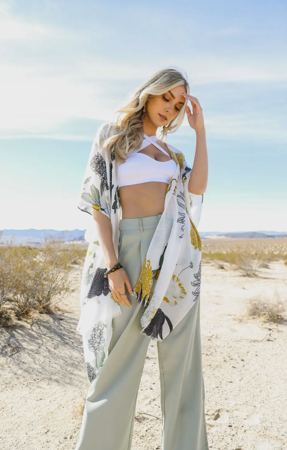 Floral Motif Kimono - Bella Rosa Boutique