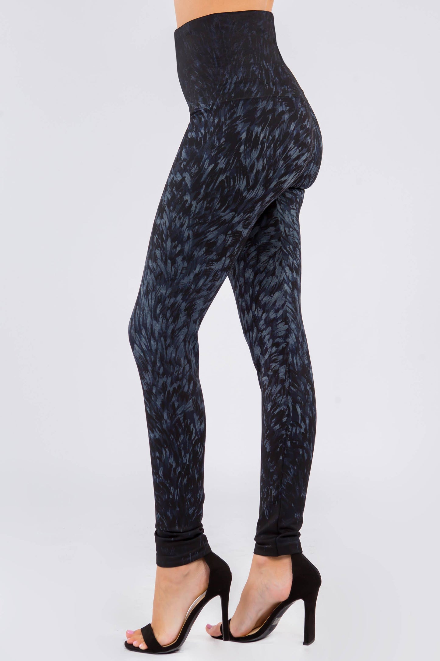 Feathery Paint Stroke Legging