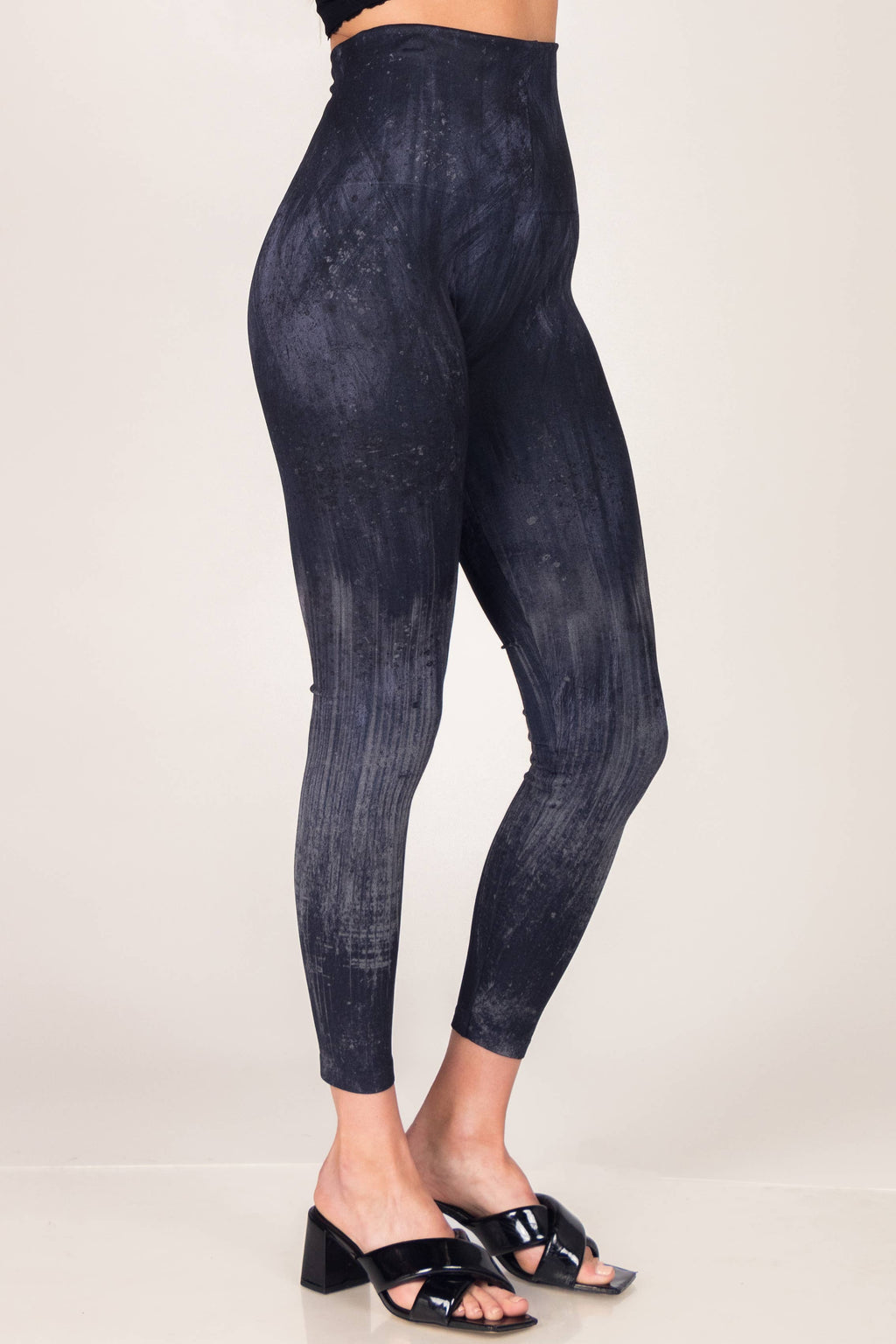Stargazer Speckled Legging Print